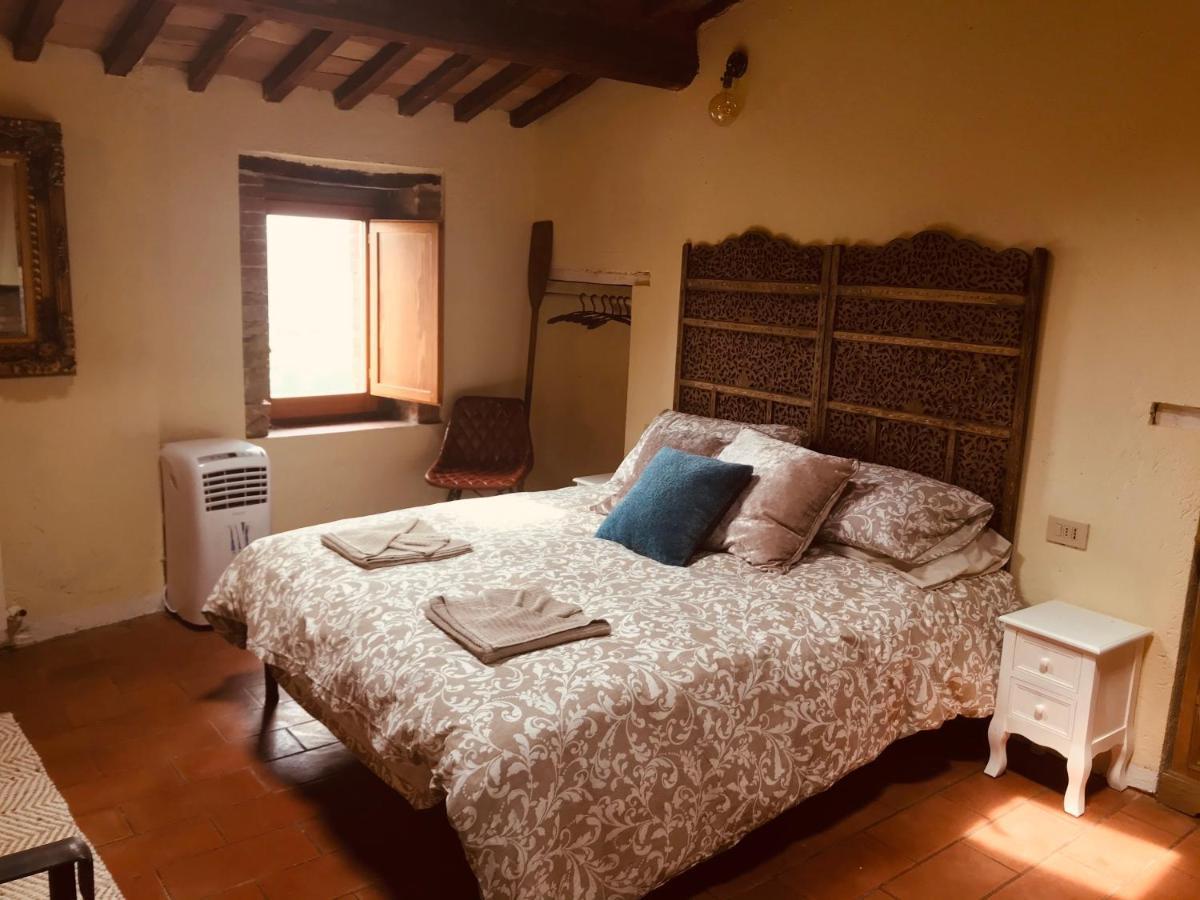 Fireflies Apartment Monte Petriolo Luaran gambar